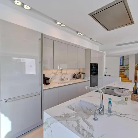 Apartment Luxury New Modern Pue