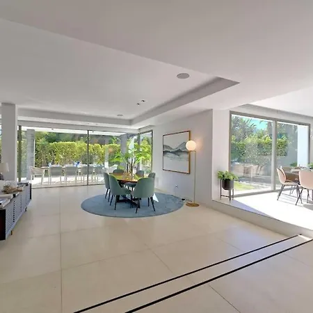 Luxury New Modern Pue Marbella