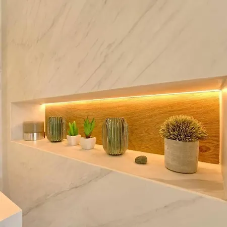 Luxury New Modern Pue Apartment Marbella